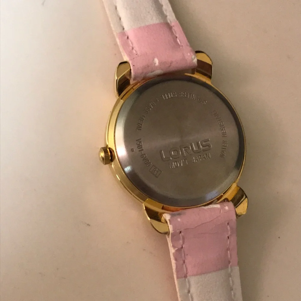 Vintage Cutie! Minnie mouse pale pink face‎ watch